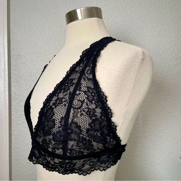 Savage X Fenty Black Lace Bra Bralette Plunging V-Neck and Wide Straps Large? - Picture 2 of 6